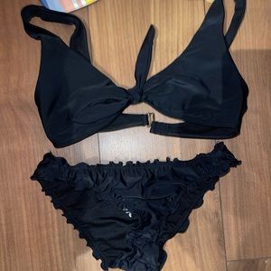 Hollister bikini top & bottom